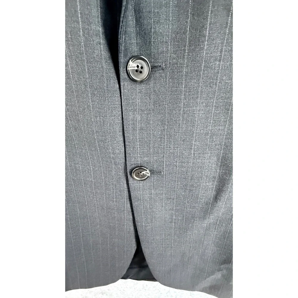 Chaps Ralph Lauren Mens Grey Pinstripe Wool Blazer Sport Coat Made in Canada